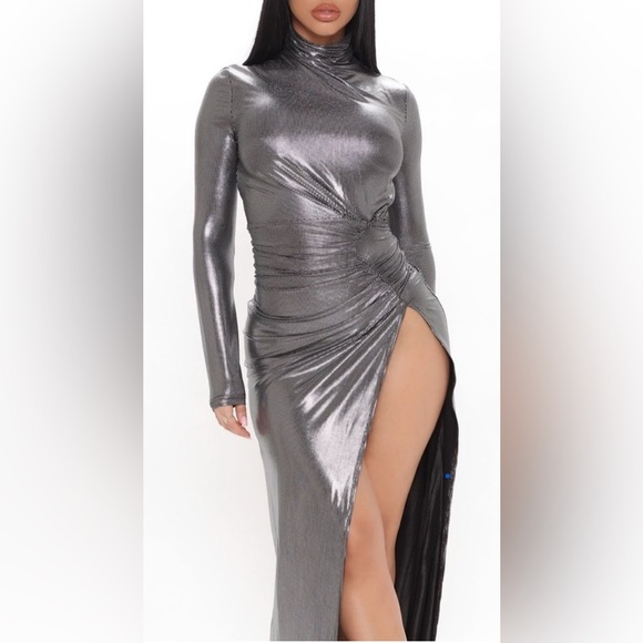 Fashion Nova Dresses & Skirts - Fashion Nova Silver Ruched Asymmetrical Bodycon Dress